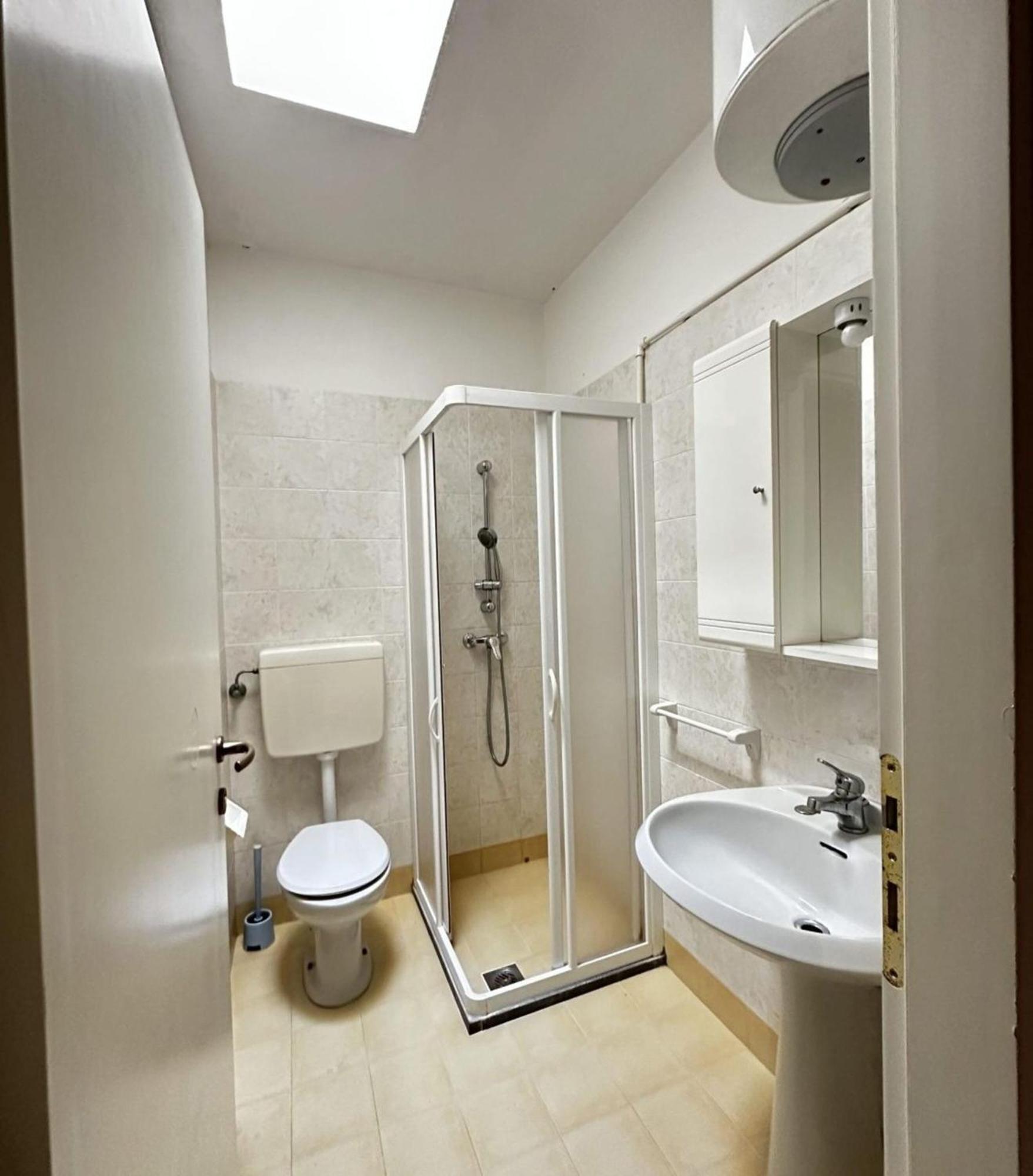 Apartment Charming Near The With Pool *